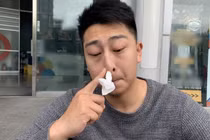 Nghẹt mũi 3 năm, chàng trai khiến bác sĩ suýt nôn vì điều này 