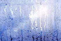 Vì sao trời nồm khiến sàn nhà, đồ vật ẩm ướt?