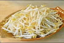 3 loại rau rất độc, được cho cũng phải vứt đi 