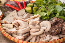 Ăn uống kiểu này chẳng khác gì mở tiệc cho tế bào ung thư