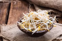 Bác sĩ chỉ cách ăn giá đỗ bổ dưỡng nhất, nên học ngay