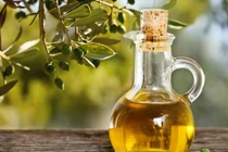 Giật mình 4 loại dầu ăn độc hại, nhiều người vẫn dùng