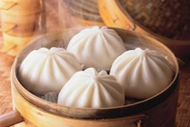 Bỏ đồ chiên rán ăn món luộc hấp, bé trai vẫn lên 80kg vì...