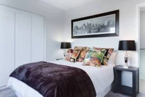 Ngủ nhờ nhà bạn gái, chàng trai làm điều ai cũng phẫn nộ 