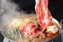 Đòi đi ăn lẩu không được, vợ làm điều ai cũng khiếp 