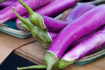 3 thực phẩm phụ nữ thông minh nhất định ăn lúc giao mùa