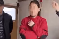 Thua bạc, vợ lấy thân gán nợ khiến chồng tức điên