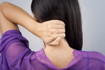 Cảnh giác 3 tín hiệu ở cổ là “tiếng gõ” của ung thư