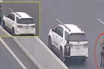 Nữ tài xế đỗ xe trên cao tốc để “sống ảo” bị phạt 7 triệu