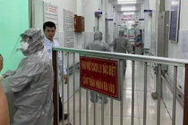 Bệnh nhân 10 tuổi nghi mắc virus corona mới: BV Nhi nói gì?