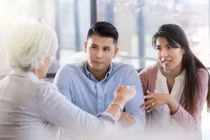 7 cách khơi gợi lửa tình khi bạn đời né tránh chuyện gối chăn?