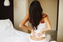 Kiểu đau lưng cảnh báo ung thư cổ tử cung, chớ coi thường