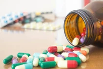 Để cháu làm điều này, bà nội hối không kịp 