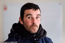 Tiết lộ lý do khiến con trai triệu phú 'ăn bờ ở bụi' suốt 20 năm