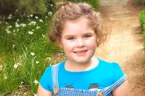 Bé 4 tuổi dậy thì, 5 tuổi đã có dấu hiệu mãn kinh