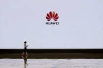 Microsoft loại bỏ Huawei khỏi dịch vụ đám mây Azure