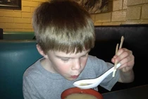 Ảnh siêu hài về sự lém lỉnh đáng yêu “hết cỡ” của trẻ con