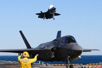 Tàu sân bay đầu tiên của Nhật từ CTTG 2 và tương lai cán cân Đông Á