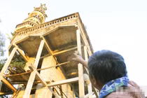 Cận cảnh tòa tháp 9 tầng kỳ dị mà lão nông tự xây 