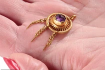 Dò kim loại, thấy báu vật của vua trị giá hơn 450 triệu đồng