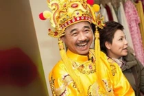 “Ngọc hoàng” Quốc Khánh chuẩn bị cưới vợ lần đầu ở tuổi 57?