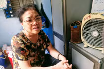 Điều dưỡng viên về hưu ngày nấu 50 lít nước miễn phí phục vụ bệnh nhân