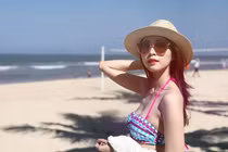 Loạt mỹ nhân nóng bỏng từng làm bưng bê, giúp việc nay đổi đời ngoạn mục