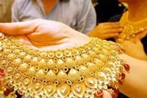 Giá vàng hôm nay 27/10: Lặng im chờ quyết định của Fed