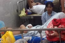 Đặt bút dưới ghế và những trò “nhất quỷ nhì ma” gây họa