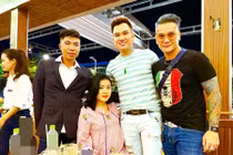 Vợ 9X của ca sĩ Lâm Chấn Huy lộ bụng bầu lớn “vượt mặt”