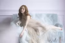 Em gái Huyền Baby chụp ảnh khoe sắc nhưng dân mạng lại quan tâm điều này