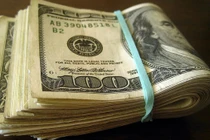 Tỷ giá ngoại tệ hôm nay: USD tăng vọt, euro có thể giảm