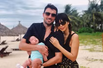 Hà Anh hài hước kể chuyện chăm chồng Tây như chăm em bé thứ hai