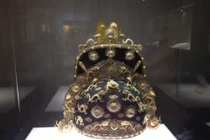 Hành trình gian nan của chiếc mũ thiết triều nhà Nguyễn