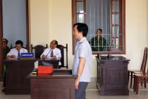 Bất ngờ vụ cựu đại úy công an lừa nhiều người "chạy" vào ngành