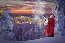 Điều bất ngờ khó tin ở ngôi làng của ông già Noel