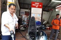 Quỹ bình ổn giá xăng dầu: Người dùng thiệt hơn là được lợi?