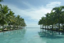 Loạt hồ bơi vô cực Việt Nam được thế giới khen ngợi hết lời