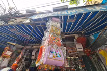 Rằm tháng 7, “xế sang, hàng hiệu” cho người cõi âm ế ẩm mùa dịch