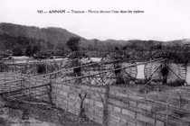 Hình độc về guồng xe nước ở Việt Nam một thế kỷ trước