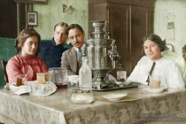 Những bức ảnh tô màu cực ấn tượng về nước Nga xưa