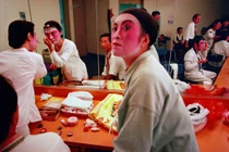 Cận cảnh cuộc sống trong khu Chinatown ở New York năm 1996 (2)