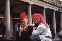 Loạt ảnh đầy bất ngờ về đường phố London thập niên 1980 (2)