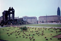 Bất ngờ vẻ đẹp cổ kính, lãng mạn của CHDC Đức năm 1960 