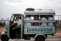 Sài Gòn năm 1969 cực sinh động qua ảnh của John Rellis