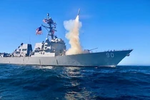 Tàu chiến thứ hai của Mỹ vào biển Đen, tiếp tục "động viên" Ukraine
