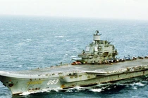 Tàu sân bay Kuznetsov đang làm gì khi xung đột Nga - Ukraine căng thẳng?