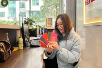 Người trẻ kiếm tiền mùa Tết, người "nhặt" từng đồng lẻ, người trúng đậm