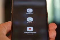 Tắt điện thoại có giúp bạn an toàn trước tin tặc?