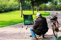 Về già muốn sống hạnh phúc, đừng nói với con cái 3 điều này